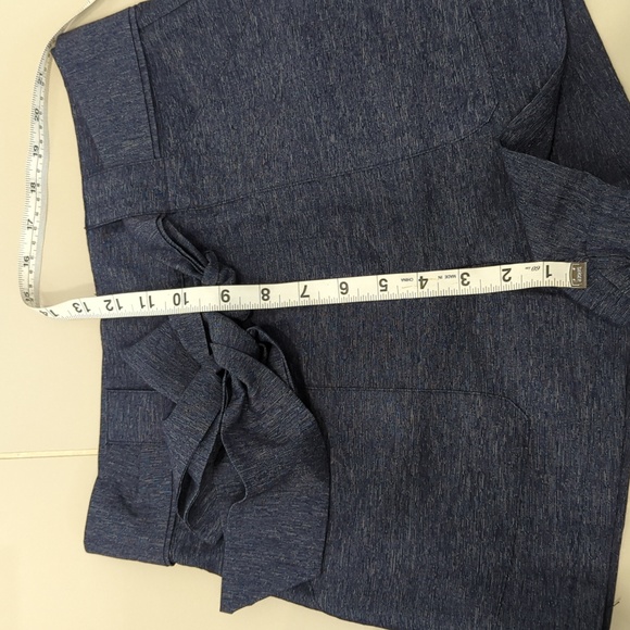 High Waisted Navy Shorts sz small - Picture 9 of 10